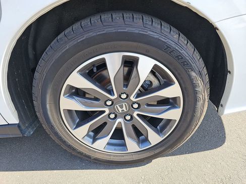 Used 2024 Honda Odyssey EX-L image 29