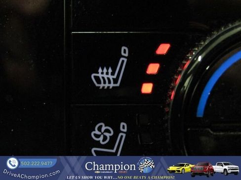 Used 2023 Nissan Armada Platinum w/ Captain's Chairs Package AWD/4WD image 9