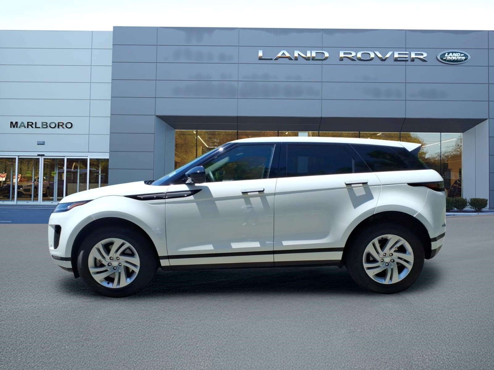 Certified 2026 Land Rover Range Rover Evoque S AWD/4WD image 6