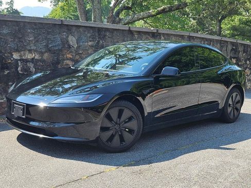 Used 2024 Tesla Model 3 RWD image 5