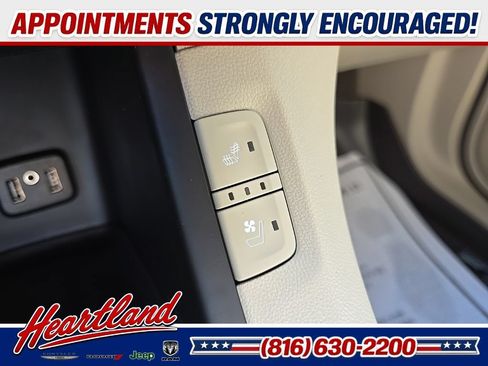 Used 2019 GMC Acadia Denali AWD/4WD image 62