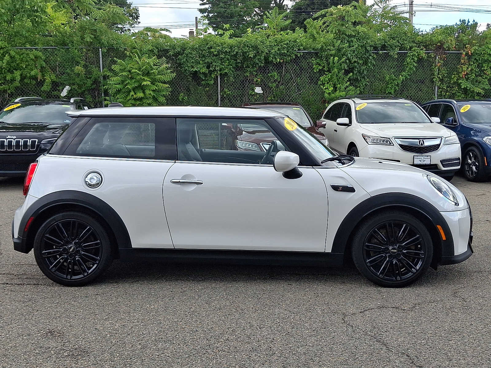 Used 2024 MINI Cooper S FWD image 7