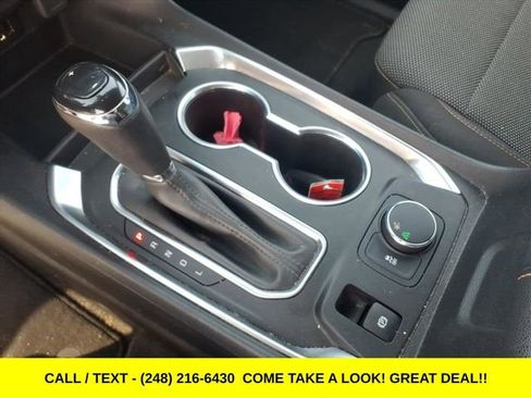 Used 2018 Chevrolet Traverse LS image 22