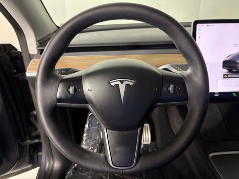 Used 2022 Tesla Model Y Performance AWD/4WD image 20