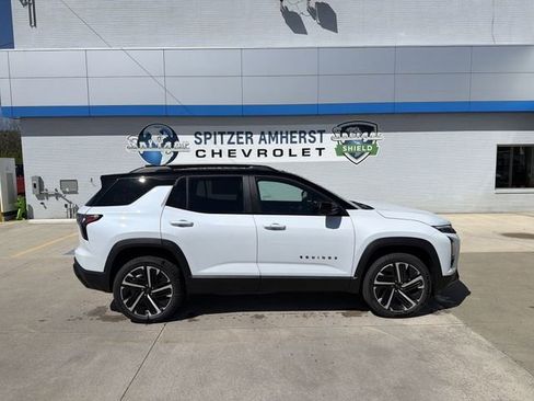 New 2026 Chevrolet Equinox RS w/ Convenience Package III AWD/4WD image 10