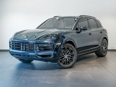 Certified 2025 Porsche Cayenne