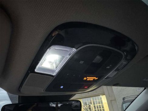 Certified 2024 Hyundai Tucson Limited image 31