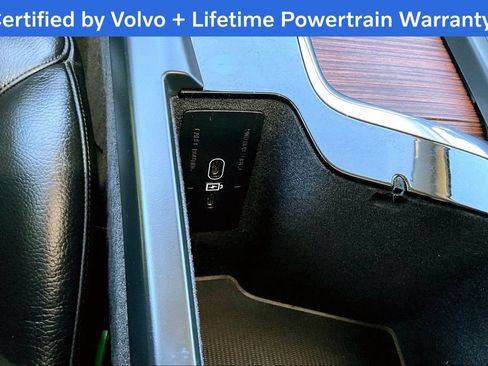 Used 2025 Volvo S60 B5 Plus FWD image 35