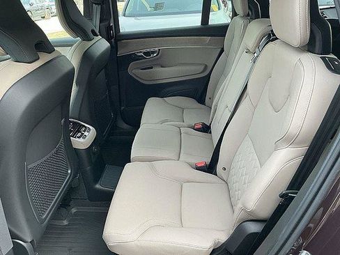 New 2026 Volvo XC90 T8 Plus w/ Protection Package Premier AWD/4WD image 14