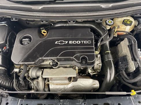 Used 2017 Chevrolet Cruze LT w/ Convenience Package image 29