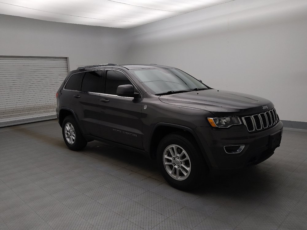 Used 2018 Jeep Grand Cherokee Laredo AWD/4WD image 11