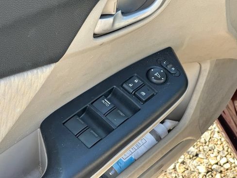 Used 2015 Honda Civic LX image 16