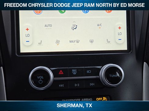 Used 2022 Ford Edge ST-Line AWD/4WD image 13