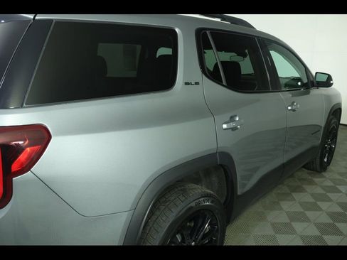 Used 2023 GMC Acadia SLE w/ Driver Convenience Package image 19