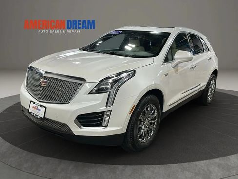 Used 2017 Cadillac XT5 Luxury w/ Driver Awareness Package AWD/4WD image 1
