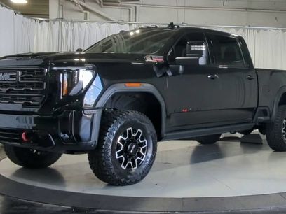 Used 2025 GMC Sierra 2500 AT4X