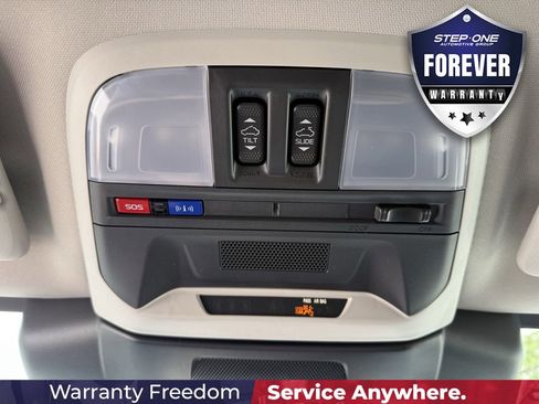 New 2025 Subaru Crosstrek 2.0i Premium image 24