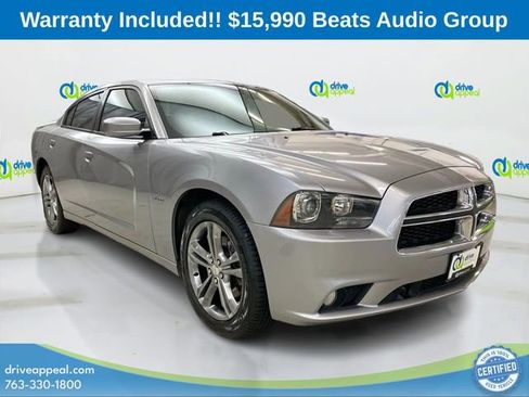 Used 2014 Dodge Charger R/T image 3