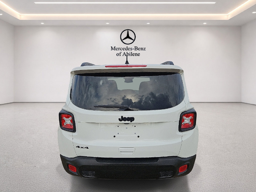 Used 2023 Jeep Renegade Latitude AWD/4WD image 6