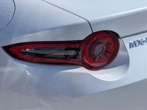 Used 2025 MAZDA MX-5 Miata RF Grand Touring RWD image 29