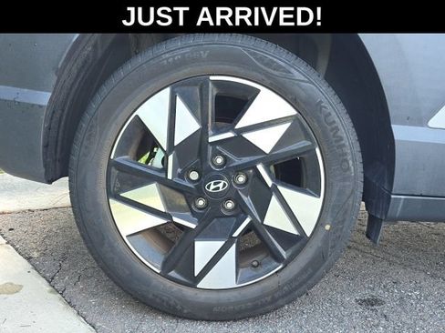 Certified 2024 Hyundai Kona SEL FWD image 5