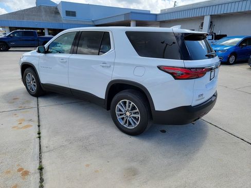 Used 2023 Chevrolet Traverse LS w/ Safety Package image 3
