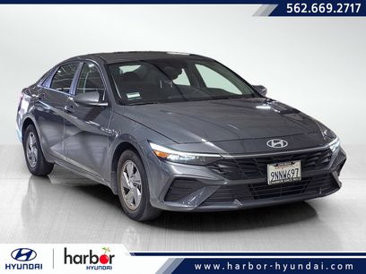Used 2024 Hyundai Elantra SE