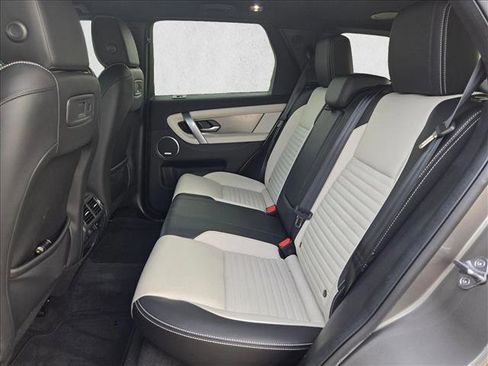 Certified 2025 Land Rover Discovery Sport Dynamic SE image 19