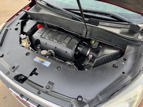 Used 2016 GMC Acadia SLE image 24