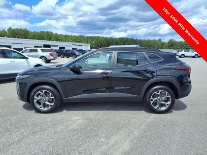New 2025 Chevrolet Trax LT w/ LT Convenience Package