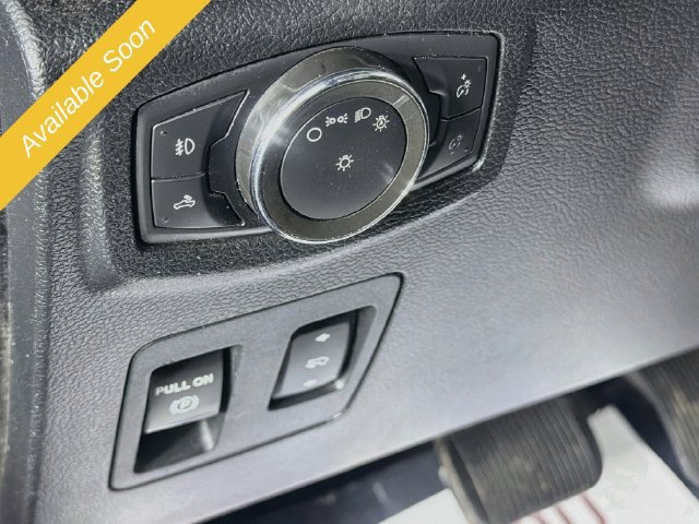 Used 2015 Ford F150 XLT w/ Equipment Group 302A Luxury AWD/4WD image 10