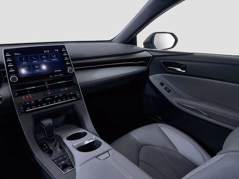 Used 2022 Toyota Avalon XLE w/ Moonroof Package FWD image 26