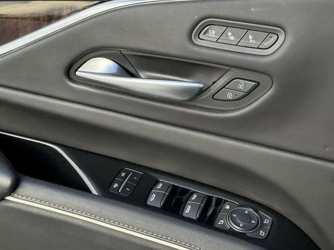 Certified 2023 Cadillac Escalade Premium Luxury Platinum image 24