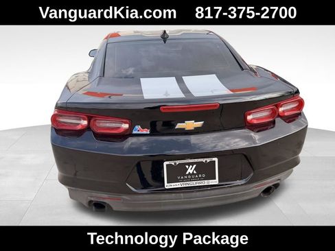 Used 2020 Chevrolet Camaro LT w/ Technology Package image 3