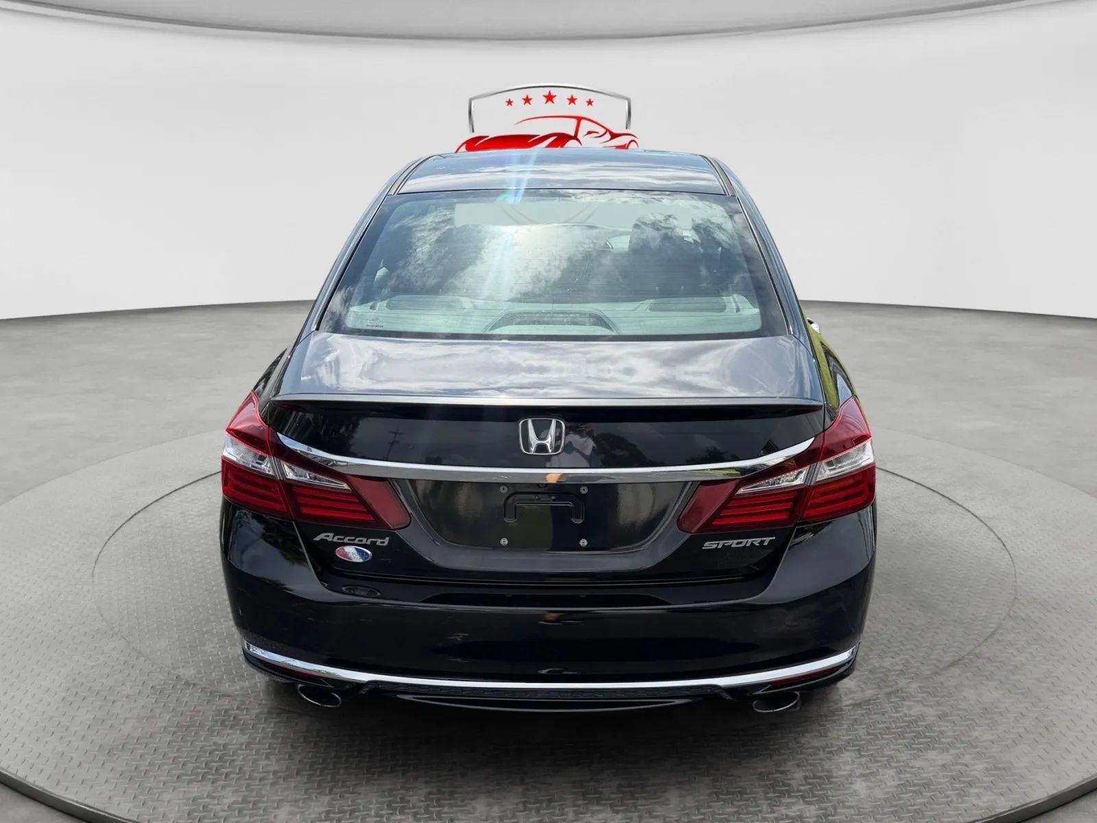 Used 2017 Honda Accord Sport image 6