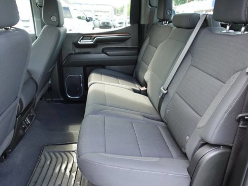 Used 2023 Chevrolet Silverado 1500 LT AWD/4WD image 23
