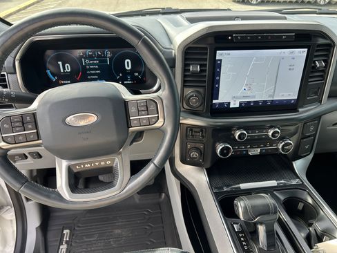 Used 2023 Ford F150 Limited image 11