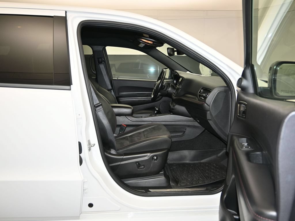 Used 2022 Dodge Durango R/T w/ Blacktop Package RWD image 27