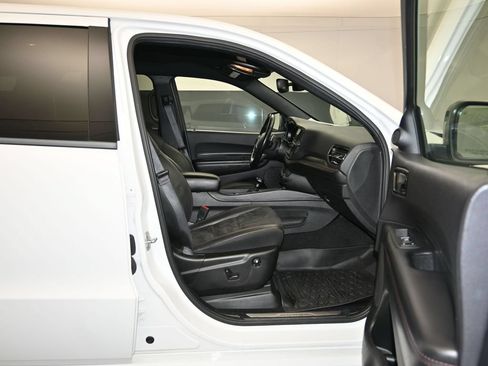 Used 2022 Dodge Durango R/T w/ Blacktop Package RWD image 27