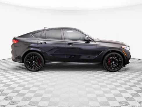 Certified 2022 BMW X6 M50i w/ Executive Package image 6
