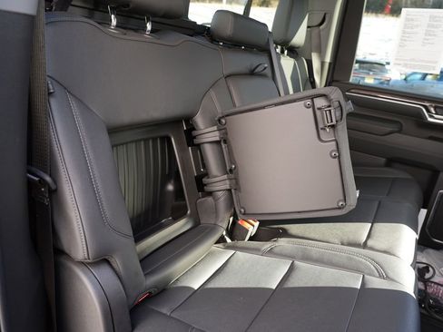 Used 2025 Chevrolet Silverado 3500 LTZ w/ LTZ Plus Package image 28