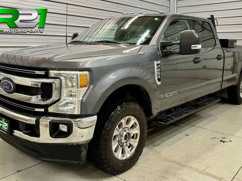 Used 2022 Ford F250 XLT w/ XLT Value Package AWD/4WD image 1
