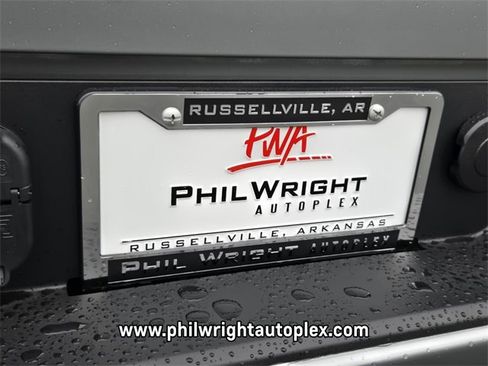 New 2026 GMC Sierra 1500 Elevation w/ LPO, Elevation Black Package image 17