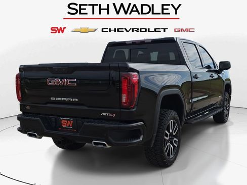 Used 2024 GMC Sierra 1500 AT4 w/ Technology Package AWD/4WD image 7