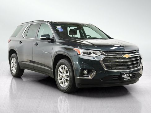 Used 2020 Chevrolet Traverse LT w/ Driver Confidence II Package AWD/4WD image 7