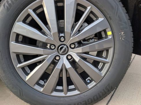 New 2026 Nissan Murano SL image 6