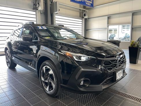 Used 2025 Subaru Crosstrek 2.5i Limited AWD/4WD image 1