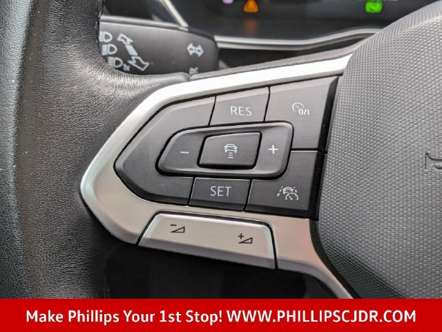 Used 2023 Volkswagen Jetta SE FWD image 24