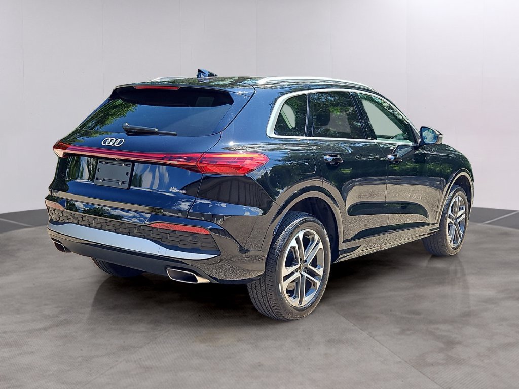 Certified 2025 Audi Q5 Premium w/ Convenience Package AWD/4WD image 7