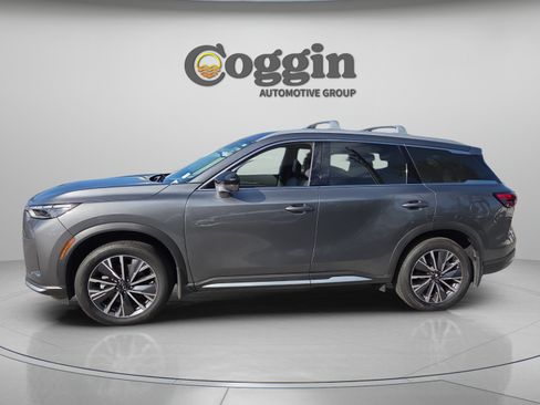 Used 2026 INFINITI QX60 Luxe w/ Cargo Package FWD image 2